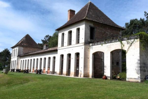  Château Neuf Le Désert  Ле Пизу